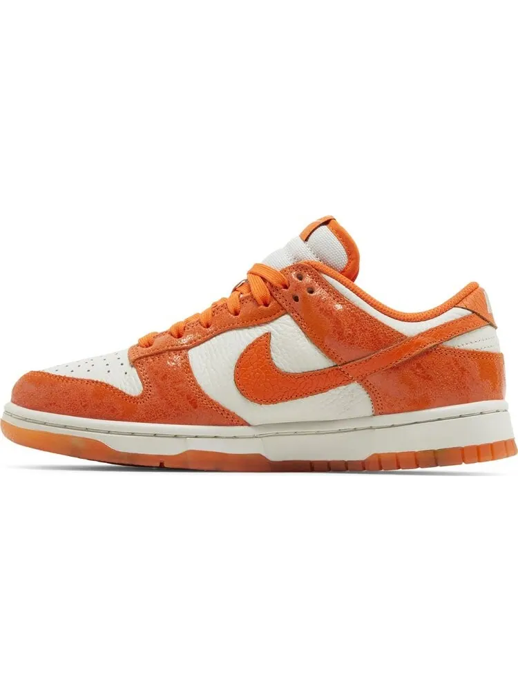 Кроссовки Wmns Dunk Low 'Cracked Orange' — изображение 3 из 4, оранжевый