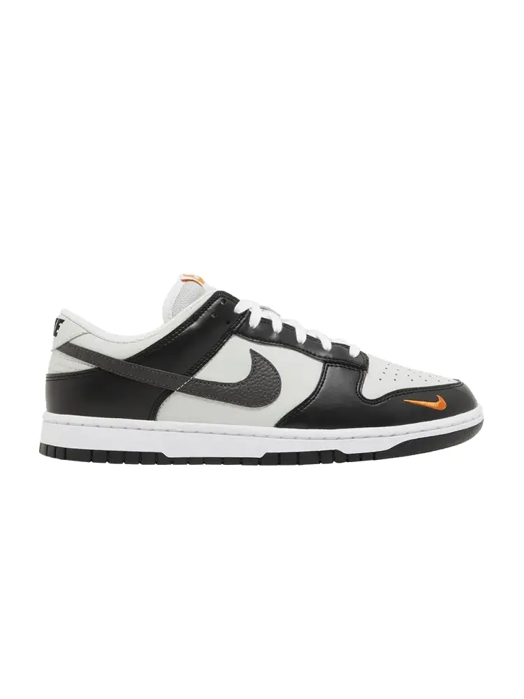 Кроссовки Nike Dunk Low 'Mini Swoosh - Black Total Orange' — изображение 1 из 9, черный/белый/оранжевый