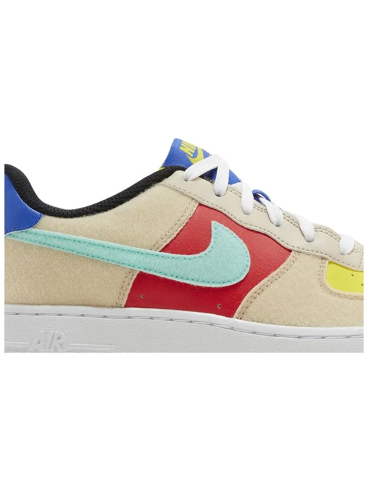 Кроссовки Nike Air Force 1 Low GS 'Multi-Color Velcro' — изображение 2 из 4, мульти