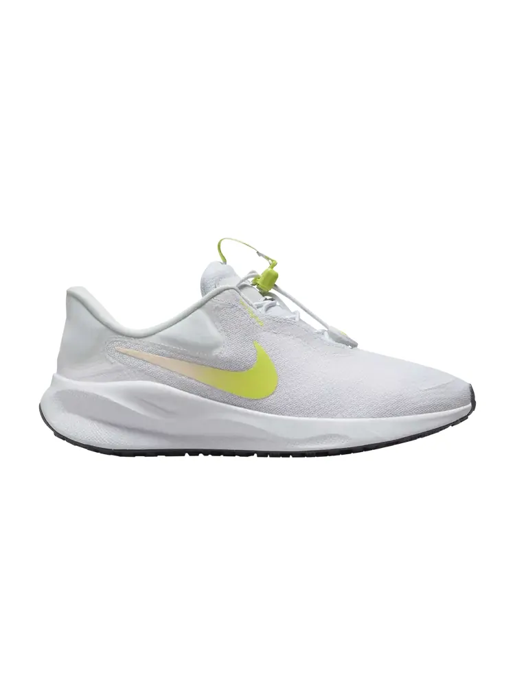 Кроссовки Wmns Revolution 7 EasyOn — изображение 1 из 1, белый