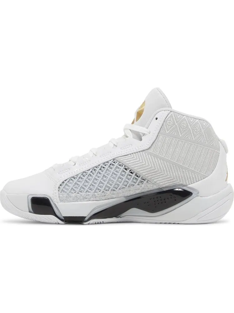 Кроссовки Air Jordan 38 GS 'FIBA' — изображение 3 из 4, белый