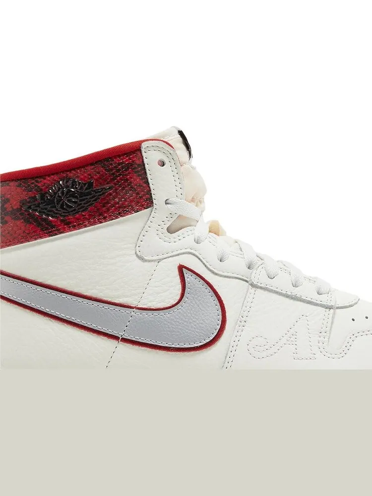 Кроссовки Awake NY x Jordan Air Ship PE SP 'University Red' — изображение 2 из 4, белый