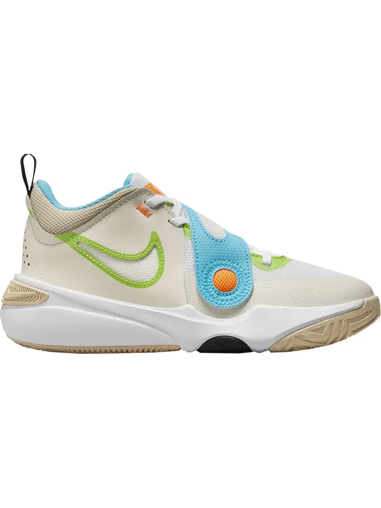 Кроссовки Team Hustle D11 GS 'Pale Ivory Action Green' — изображение 1 из 1, бежевый