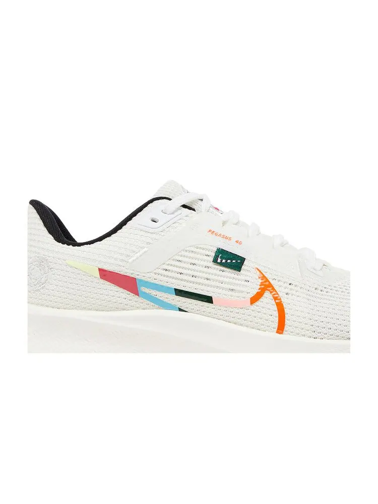 Кроссовки Nike Wmns Air Zoom Pegasus 40 'All Petals United' — изображение 3 из 9, белый/мульти