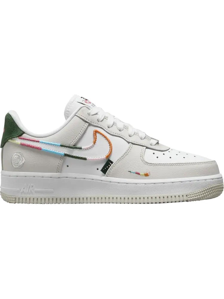 Кроссовки Wmns Air Force 1 '07 SE 'All Petals United' — изображение 1 из 1, белый