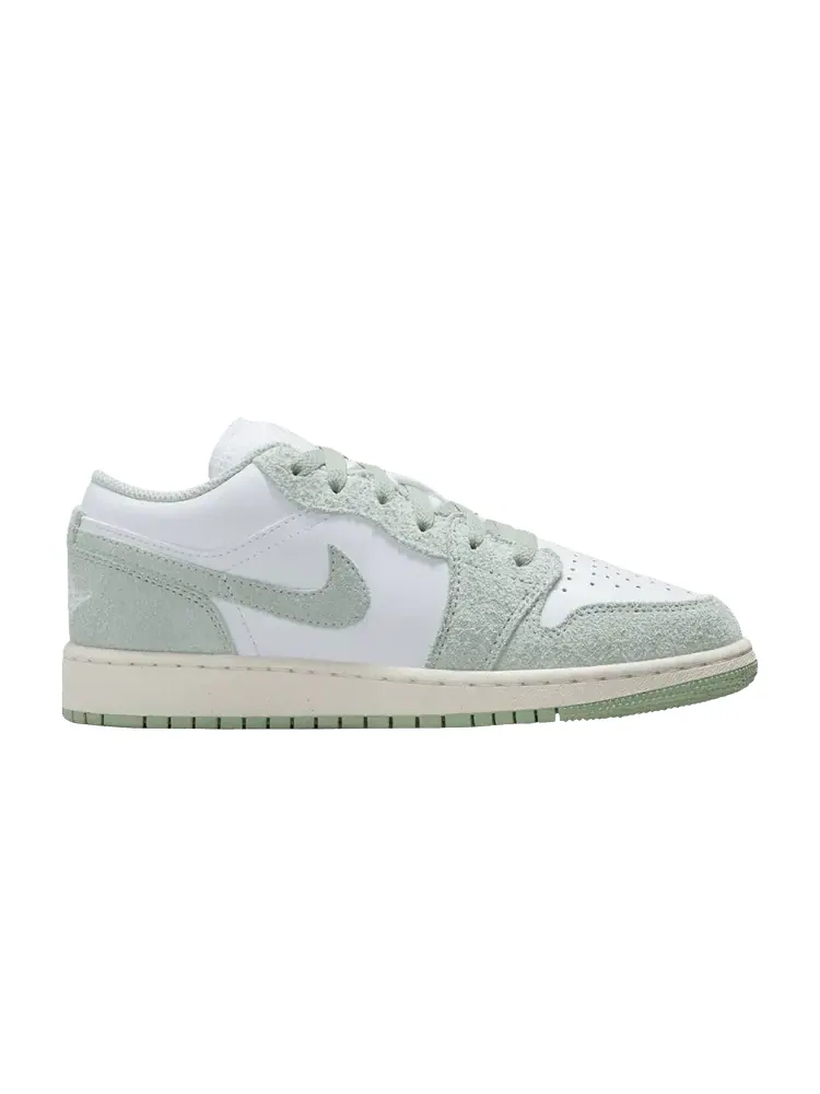Кроссовки Air Jordan Air Jordan 1 Low SE GS 'Seafoam' — изображение 1 из 1, белый