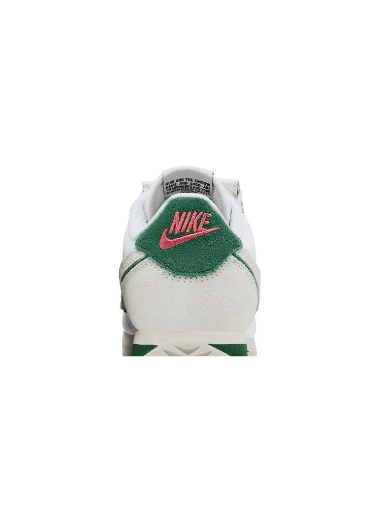 Кроссовки Nike Wmns Cortez 'All Petals United' — изображение 8 из 9, белый