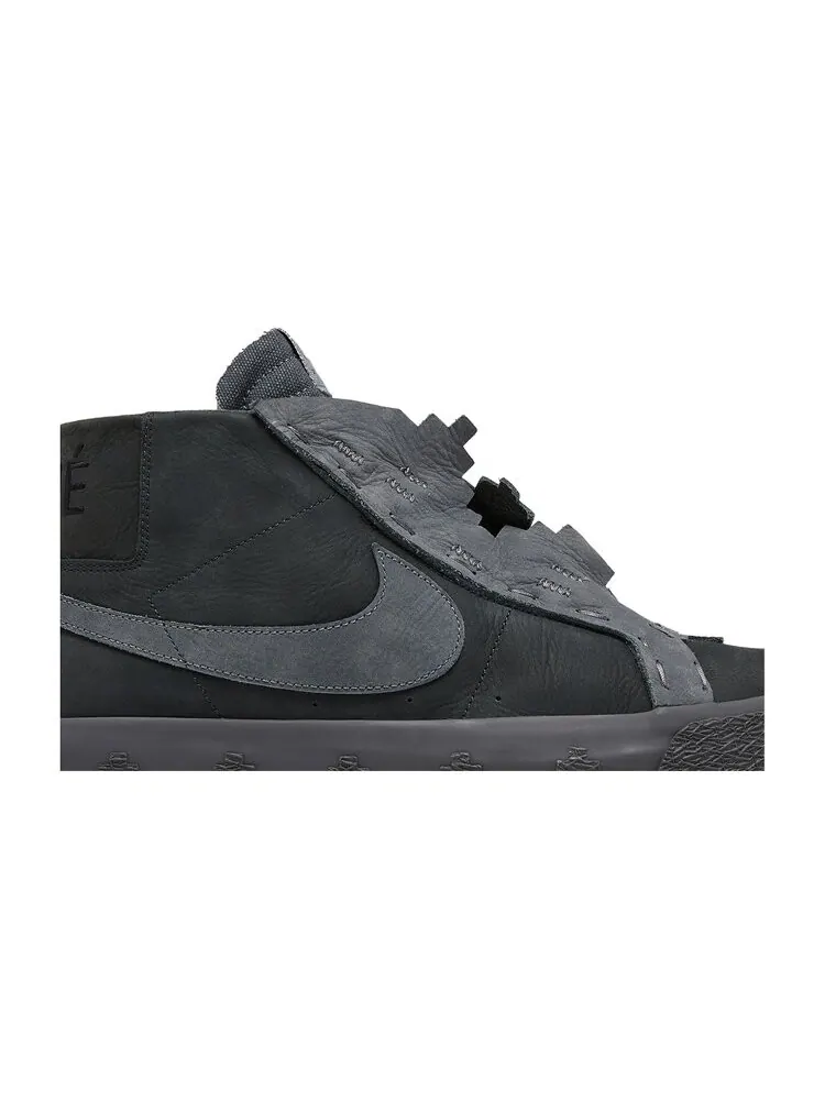 Кроссовки Nike Di'orr Greenwood x Blazer Mid SB — изображение 2 из 4, серый