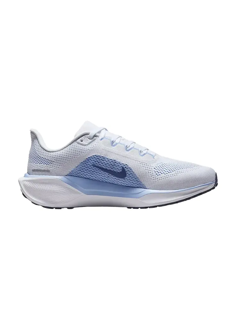 Кроссовки Nike Wmns Pegasus 41 Wide 'White Diffused Blue' — изображение 1 из 1, синий