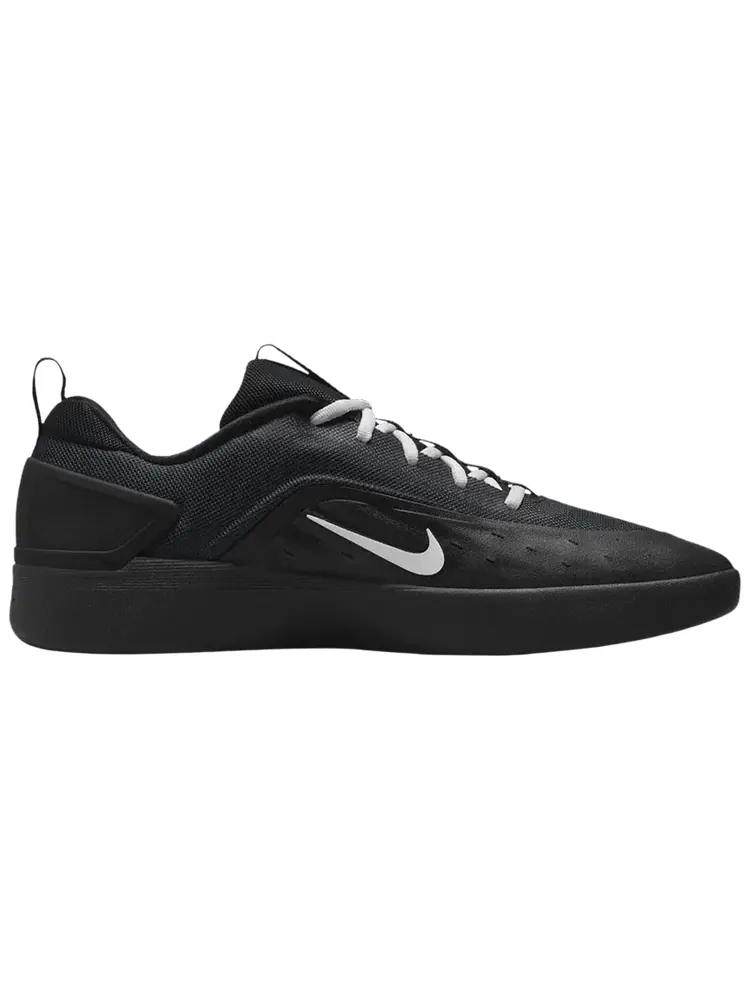Кроссовки Nike Zoom Nyjah 4 SB — изображение 1 из 1, черный