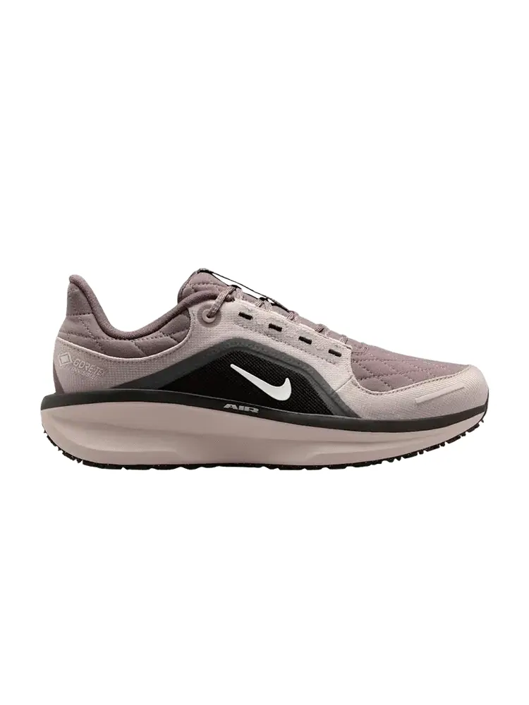 Кроссовки Nike Wmns Air Winflo 11 GORE-TEX 'Taupe Grey White' — изображение 1 из 1, серый