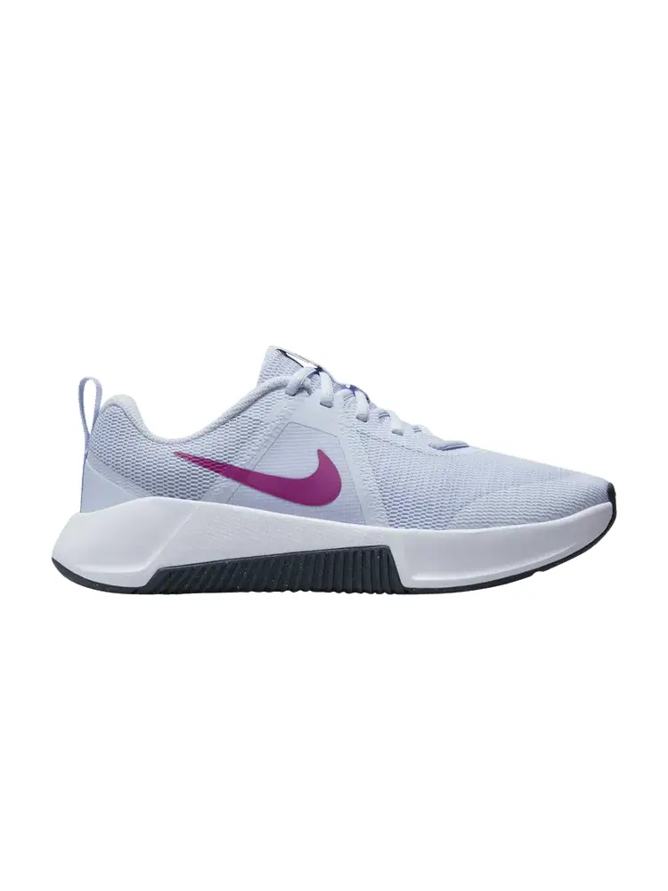 Кроссовки Nike Wmns MC Trainer 3 Football Grey Hot Fuchsia — изображение 1 из 1, серый