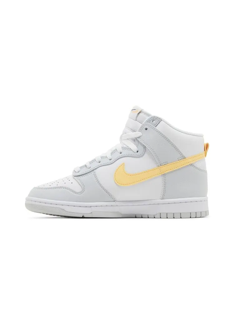 Кроссовки Nike Wmns Dunk High — изображение 3 из 8, платиновый
