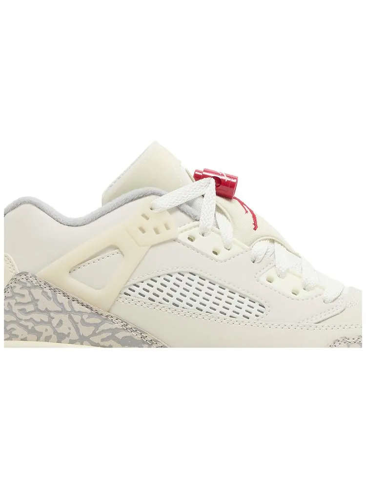 Кроссовки Air Jordan Jordan Spizike Low GS 'Coconut Milk' — изображение 2 из 8, бежевый