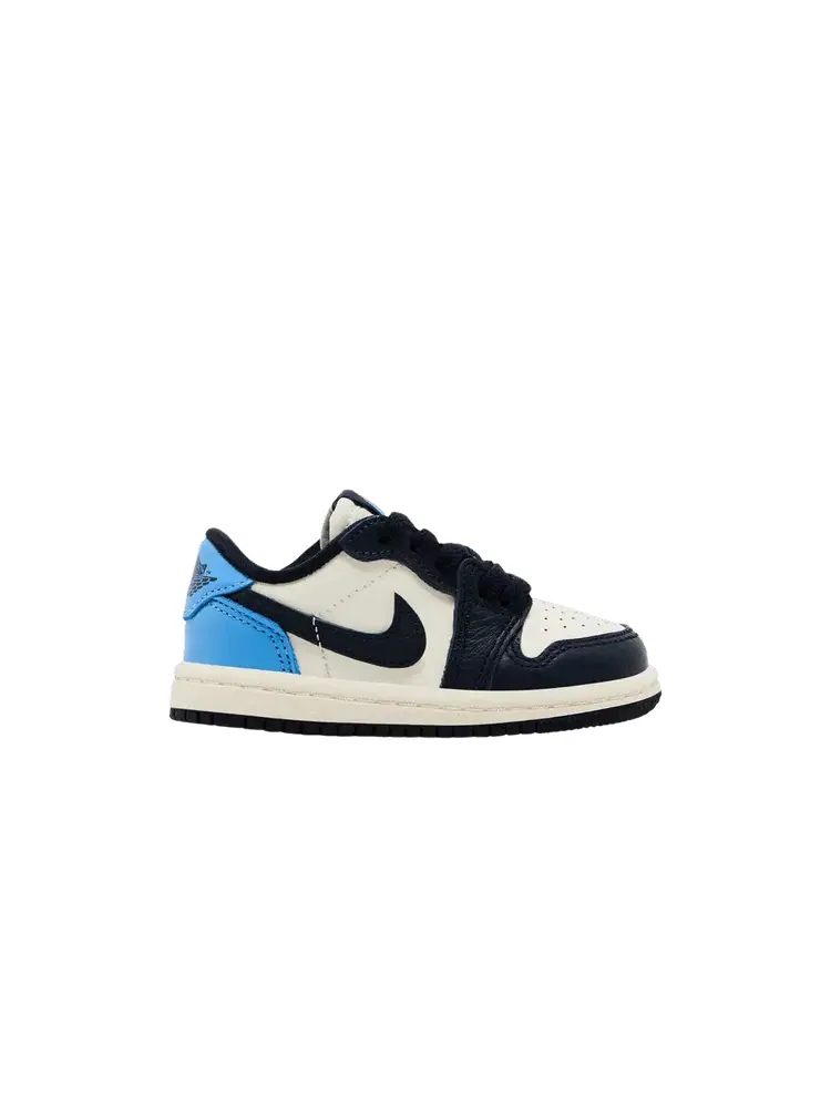 Кроссовки Air Jordan Air Jordan 1 Retro Low OG TD 'Obsidian UNC' — изображение 1 из 9, синий