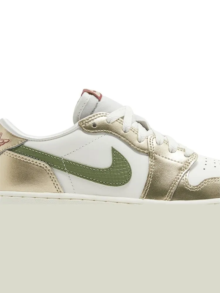 Кроссовки Air Jordan 1 Retro Low OG GS 'Year of the Dragon' — изображение 2 из 4, золото
