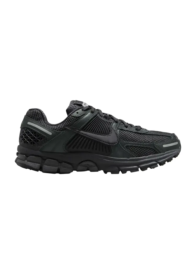 Кроссовки Wmns Air Zoom Vomero 5 — изображение 1 из 1, черный