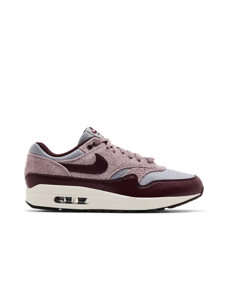 Кроссовки Nike Air Max 1 Essential Premium 'Burgundy Crush' — изображение 2 из 9, серый/серый//бордовый