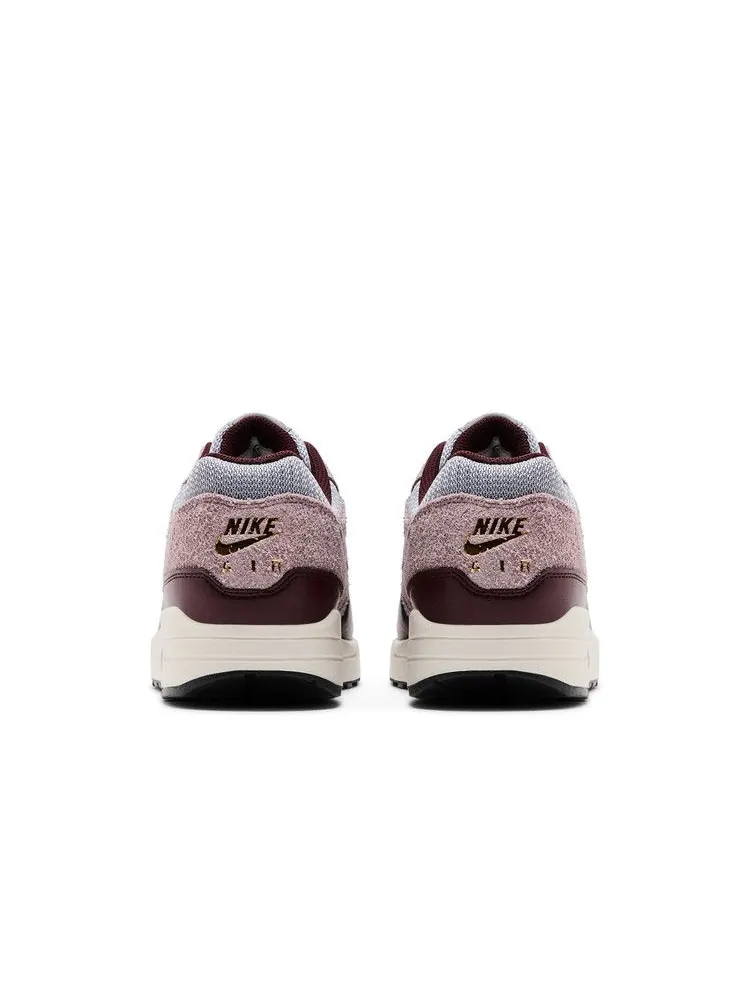 Кроссовки Nike Air Max 1 Essential Premium 'Burgundy Crush' — изображение 7 из 9, серый/серый//бордовый
