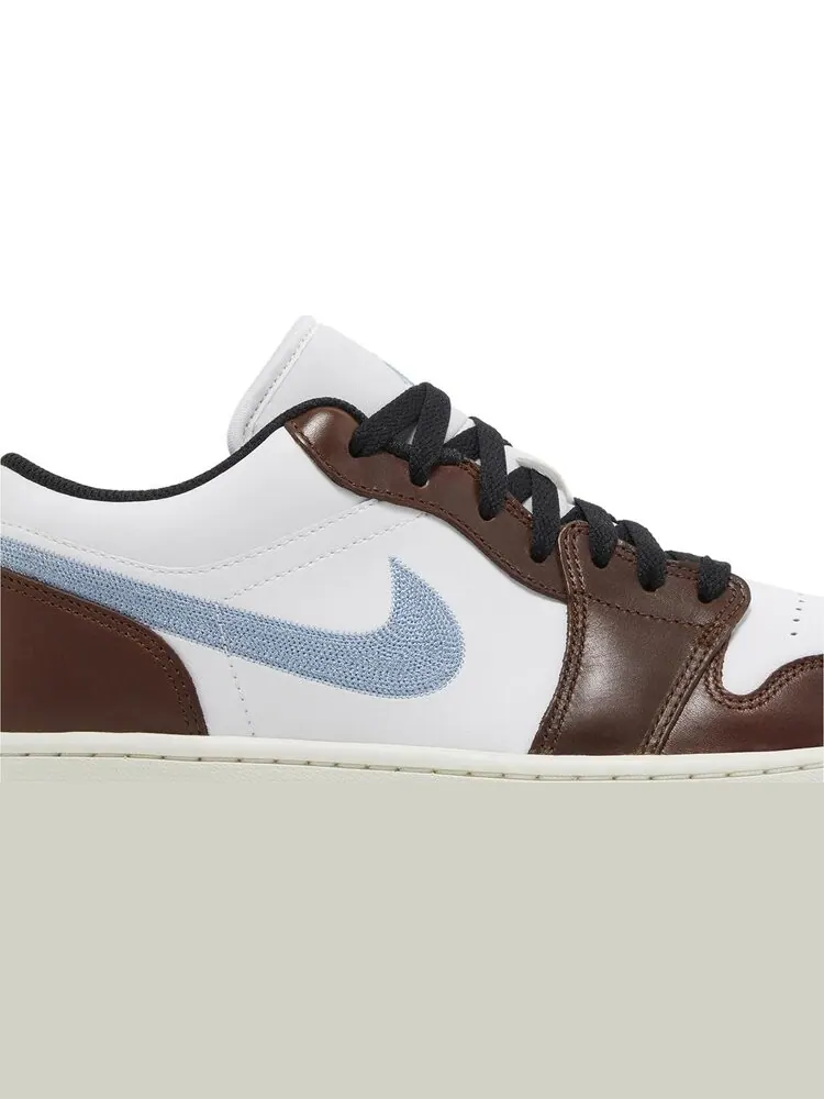 Кроссовки Air Jordan 1 Retro Low SE 'Brown Blue Grey' — изображение 2 из 4, коричневый