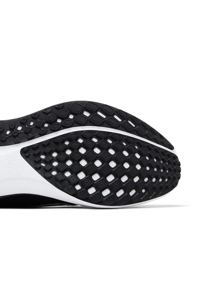 Кроссовки Nike Air Zoom Pegasus 41 EasyOn 'Black Photon Dust White' — изображение 6 из 9, черный///белый