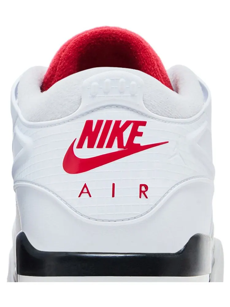 Кроссовки Air Jordan 4 RM 'White Fire Red' — изображение 7 из 8, белый