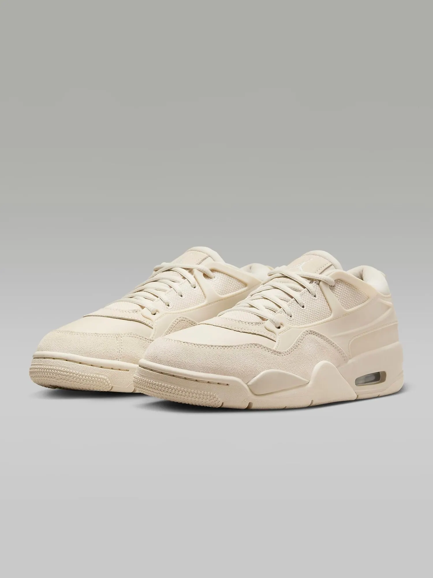 Женские кроссовки Air Jordan 4RM бежевые — изображение 2 из 8, бежевый