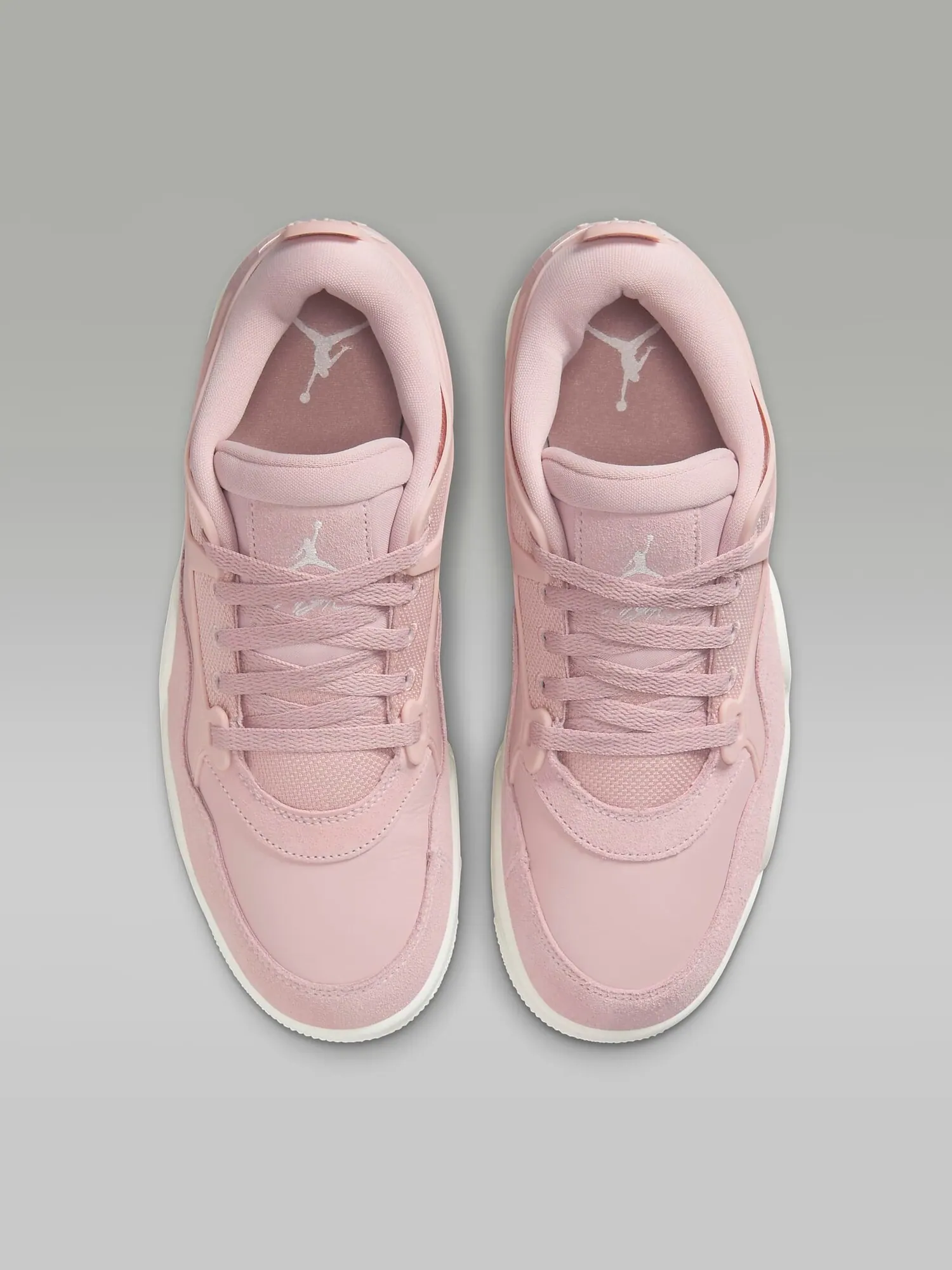 Женские кроссовки Air Jordan 4RM Pink Oxford — изображение 3 из 9, розовый