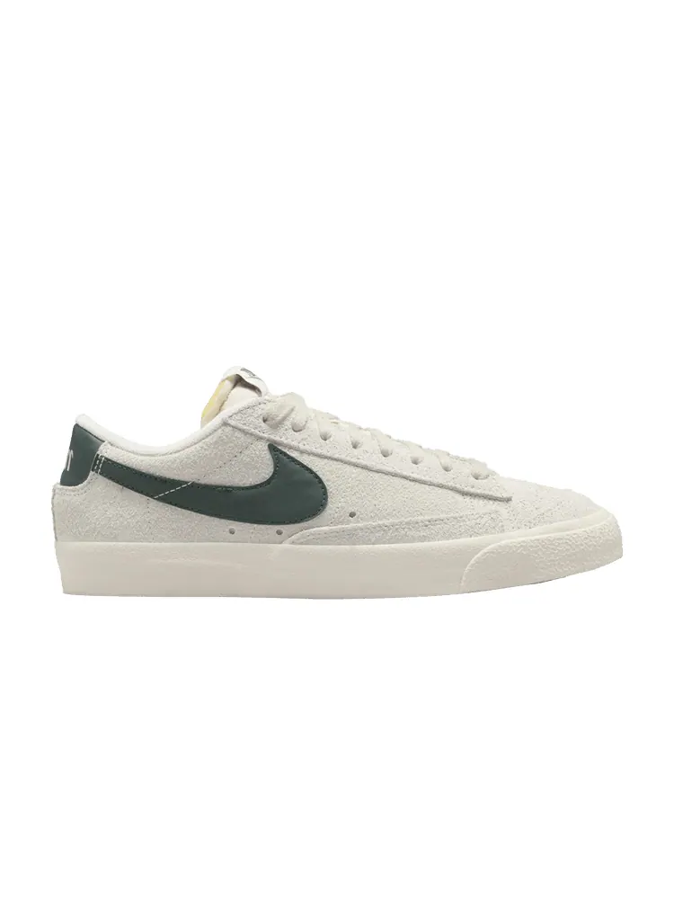 Кроссовки Wmns Blazer Low '77 Vintage 'Phantom Vintage Green' — изображение 1 из 1, кремовый