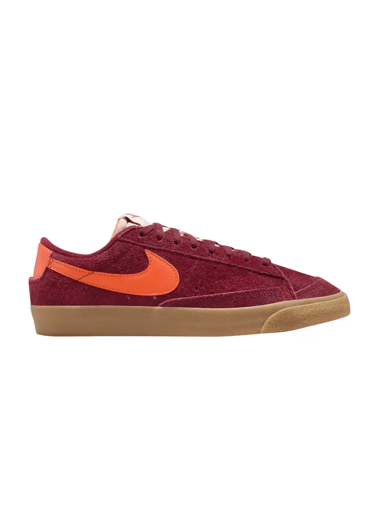 Кроссовки Nike Wmns Blazer Low 77 VintageTeam Red Safety Orange — изображение 1 из 1, красный оранжевый