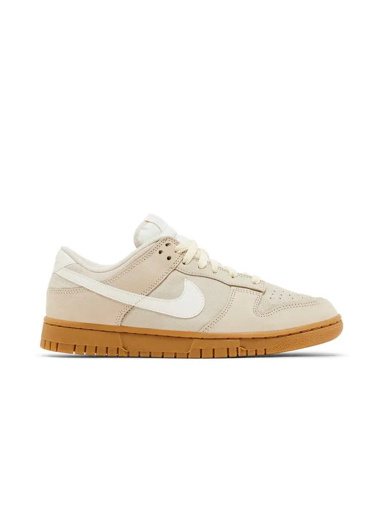 Кроссовки Nike Wmns Dunk Low SE 'Hangul Day' — изображение 2 из 9