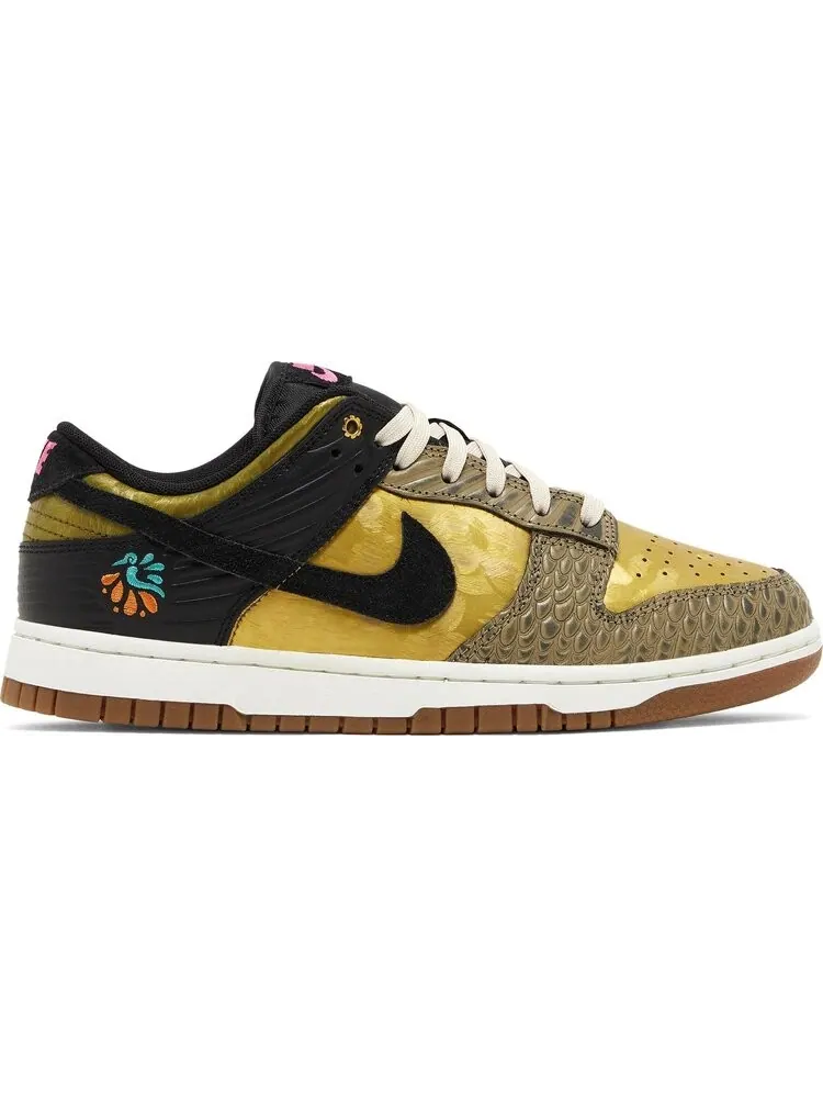Кроссовки Wmns Dunk Low 'Día De Muertos' — изображение 1 из 4, золото