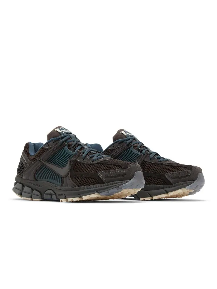Кроссовки Air Zoom Vomero 5 'Baroque Brown Jungle' — изображение 8 из 8, коричневый