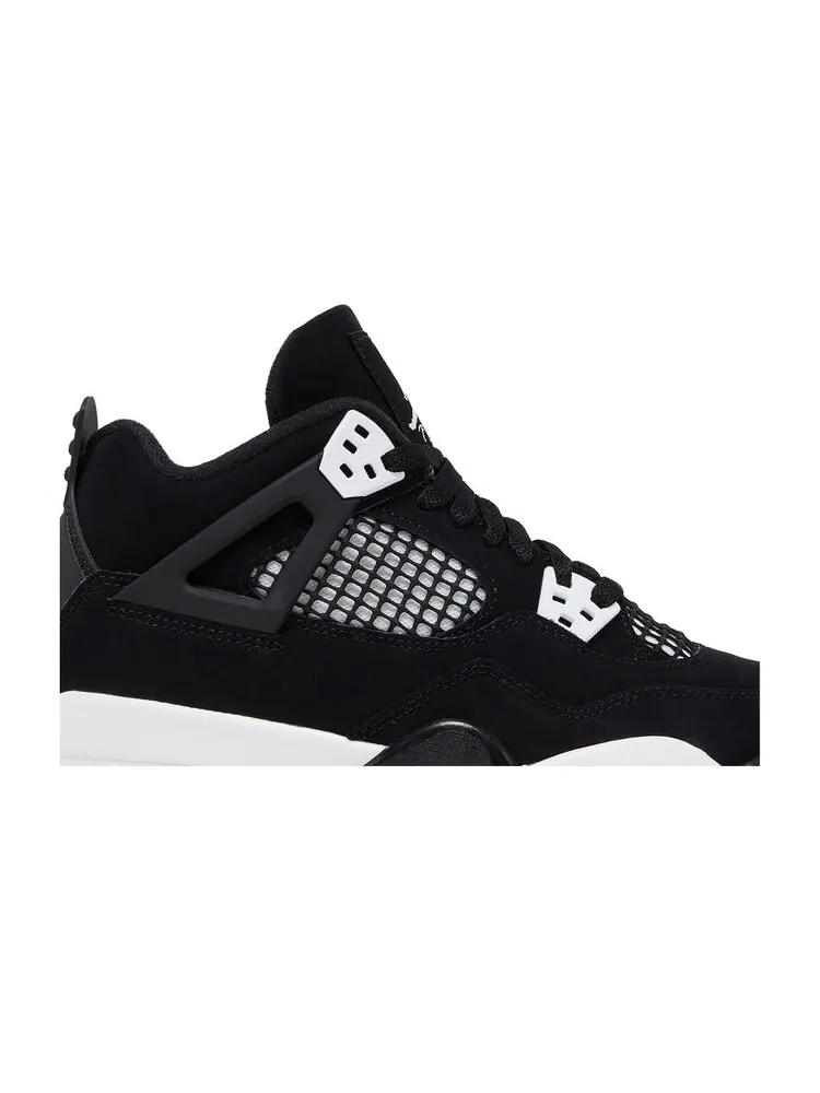 Кроссовки Air Jordan 4 Retro GS — изображение 2 из 4, белый
