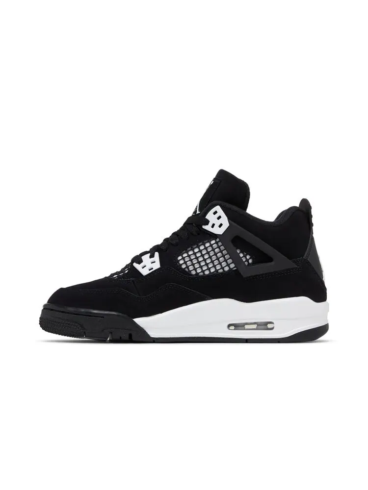 Кроссовки Air Jordan 4 Retro GS — изображение 3 из 4, белый