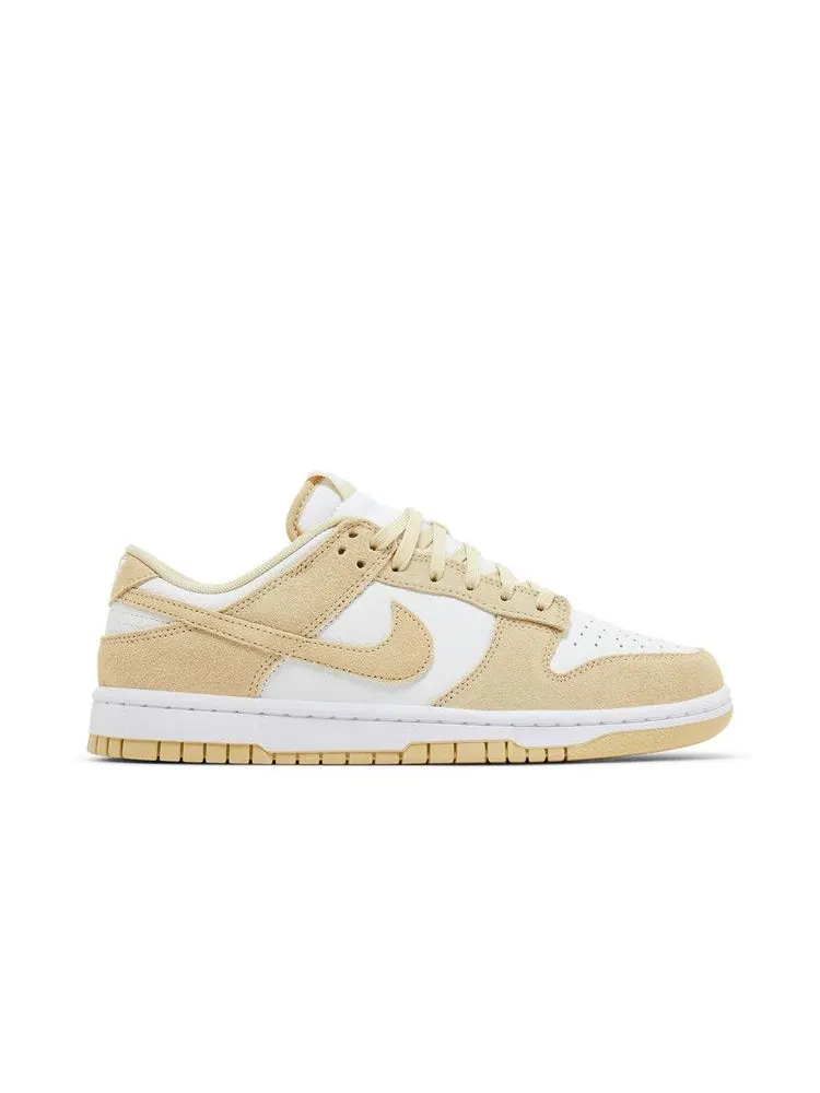 Кроссовки Nike Dunk Low SE 'Team Gold Suede' — изображение 2 из 9, белый/золотистый/белый