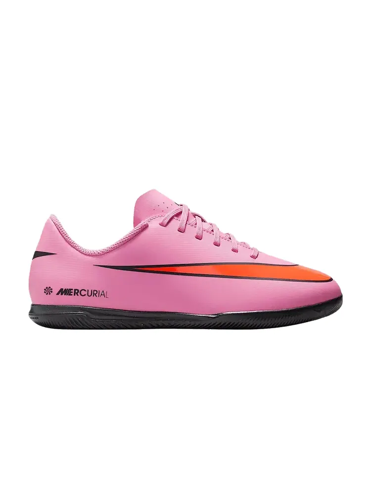Кроссовки Nike Mercurial Vapor 16 Club IC GS, Scary Good Pack — изображение 1 из 1, розовый