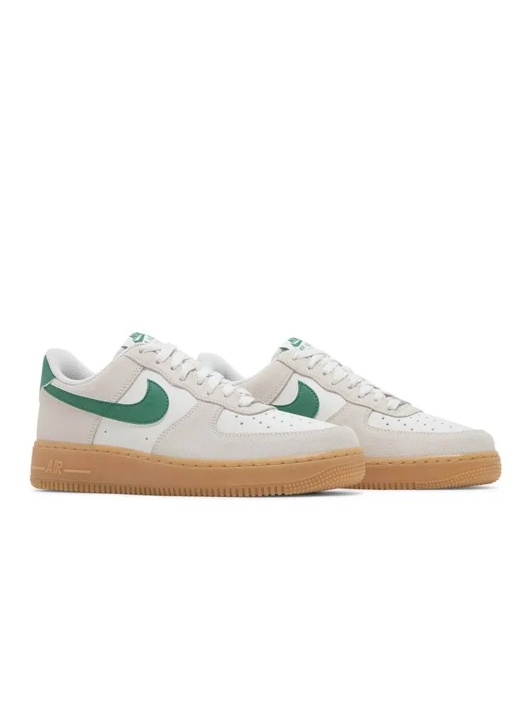 Кроссовки Nike Air Force 1 '07 LV8 'Gum Pack - Phantom Malachite' — изображение 9 из 9, желтый