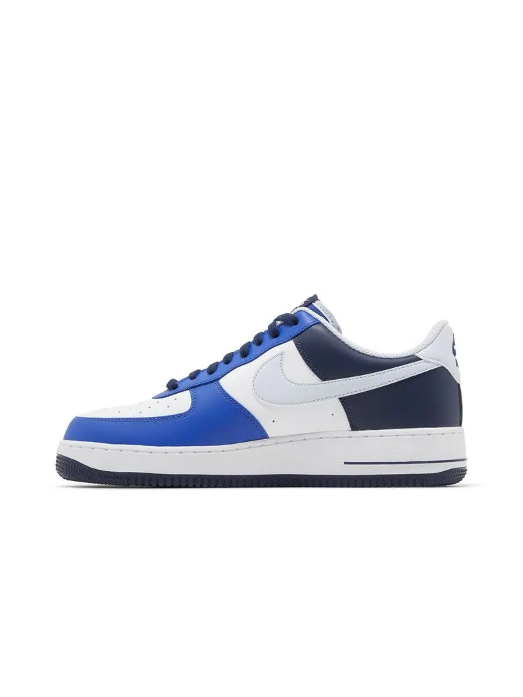 Кроссовки Nike Air Force 1 '07 LV8 'Game Royal Navy' — изображение 4 из 9, белый/серый//темно-синий