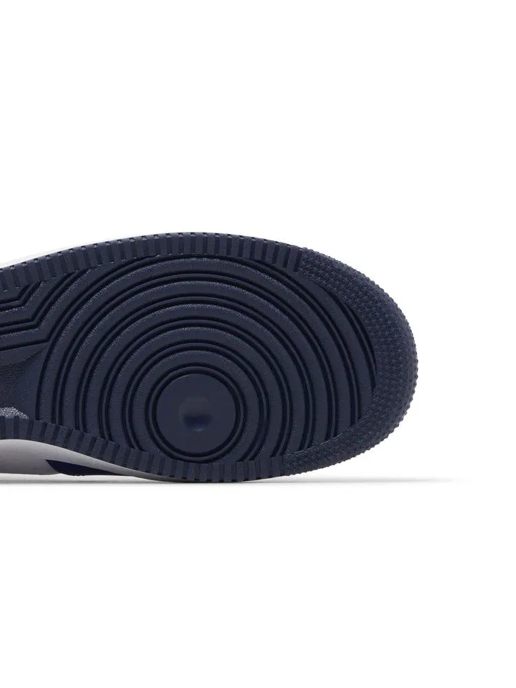 Кроссовки Nike Air Force 1 '07 LV8 'Game Royal Navy' — изображение 6 из 9, белый/серый//темно-синий