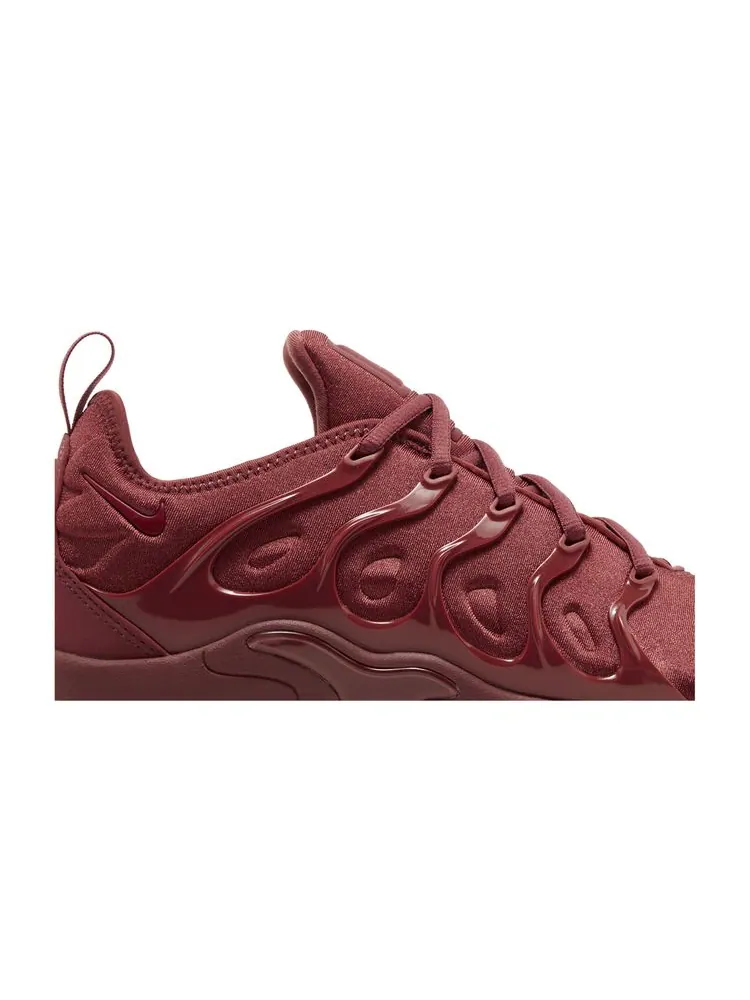 Кроссовки Wmns Air VaporMax Plus 'Cedar Burgundy' — изображение 2 из 8, бордовый