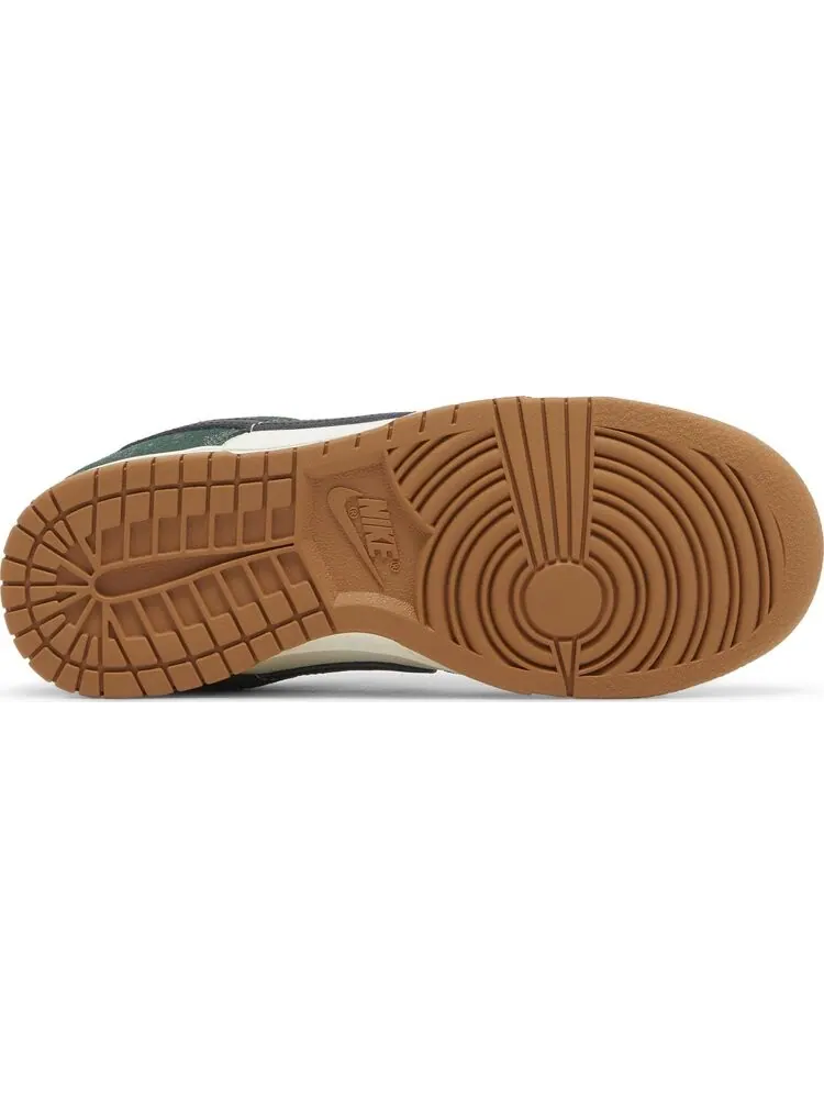 Кроссовки Wmns Dunk Low 'Green Snake' — изображение 4 из 4, зеленый