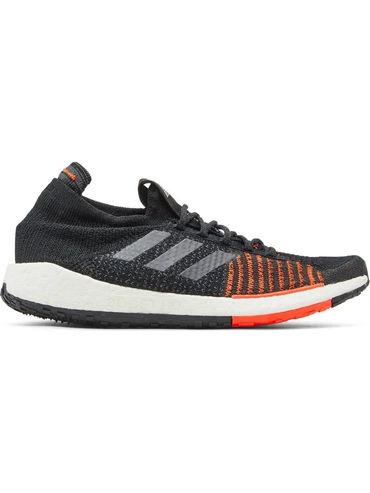 Кроссовки Adidas PulseBoost HD 'Black Solar' — изображение 1 из 8, черный