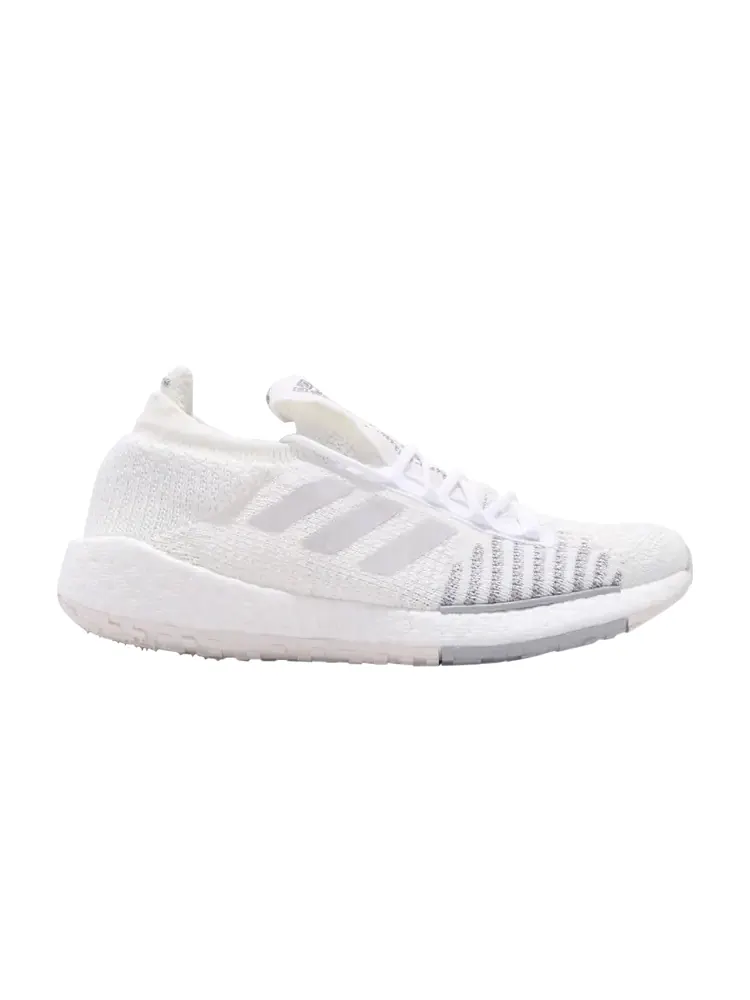 Кроссовки Adidas Wmns PulseBoostT HD — изображение 1 из 1, белый