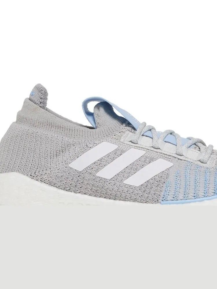 Кроссовки Adidas Wmns PulseBoost HD 'Glow Blue' — изображение 2 из 8, серый