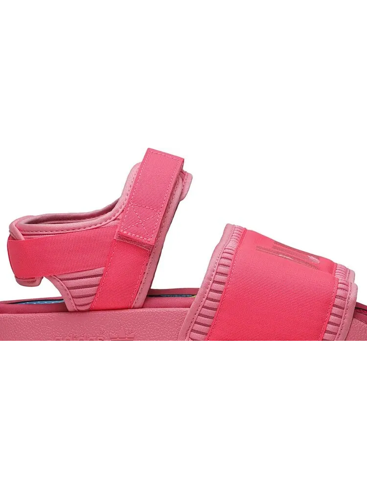 Сандалии Adidas Pharrell x Adilette 2.0 Sandal 'Hyper Pop' — изображение 2 из 8, розовый