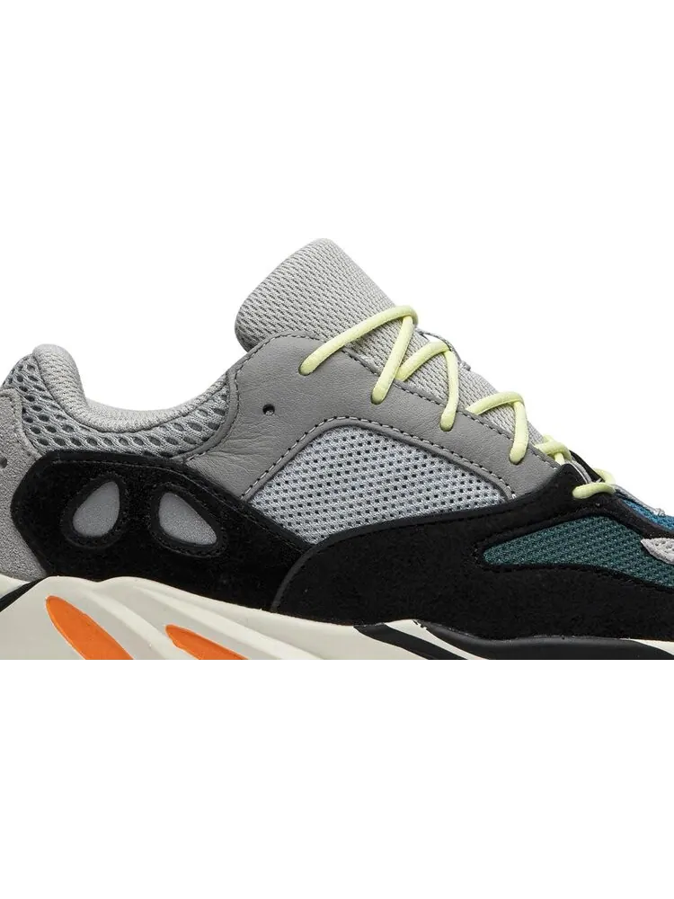 Кроссовки Adidas Yeezy Boost 700 Kids 'Wave Runner' — изображение 2 из 8, серый