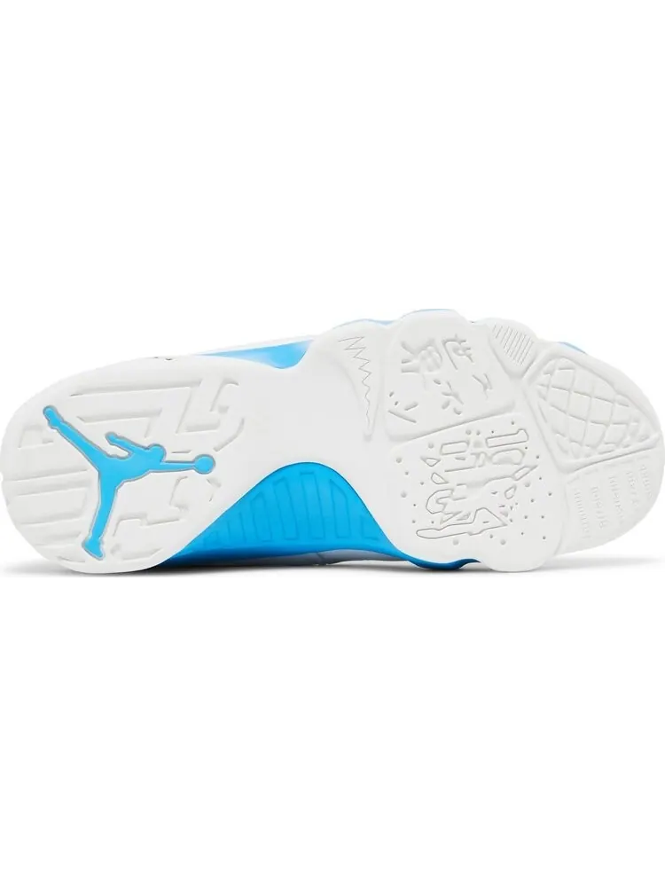 Кроссовки Air Jordan 9 Retro GS 'Powder Blue' 2024 — изображение 4 из 4, белый
