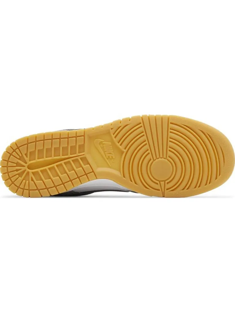 Кроссовки Nike Dunk Low 'Smoke Grey Gum' — изображение 4 из 4, серый/мультиколор