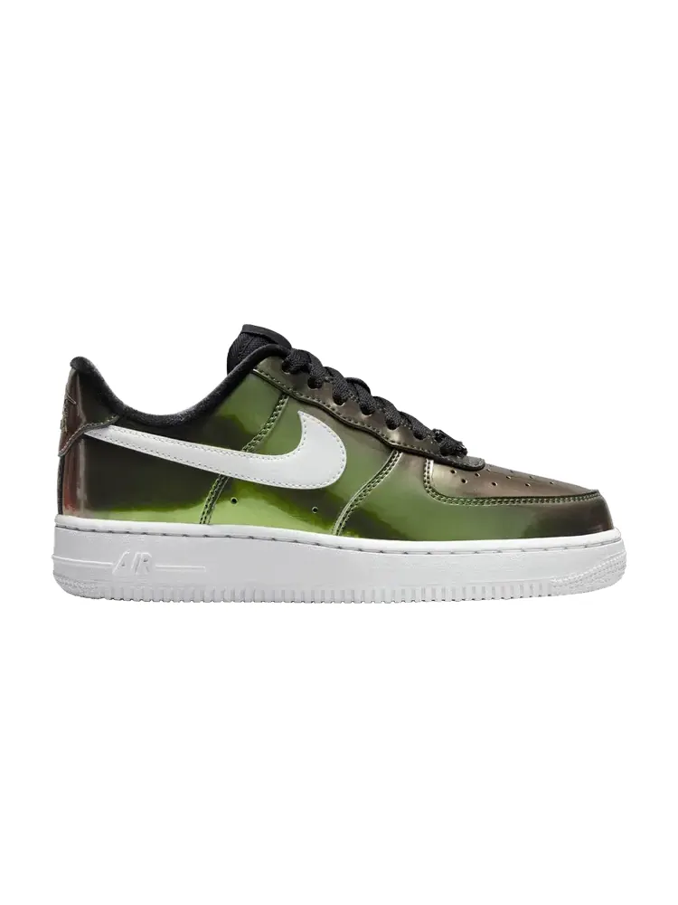 Кроссовки Nike Wmns Air Force 1 Low 'Iridescent' — изображение 1 из 1